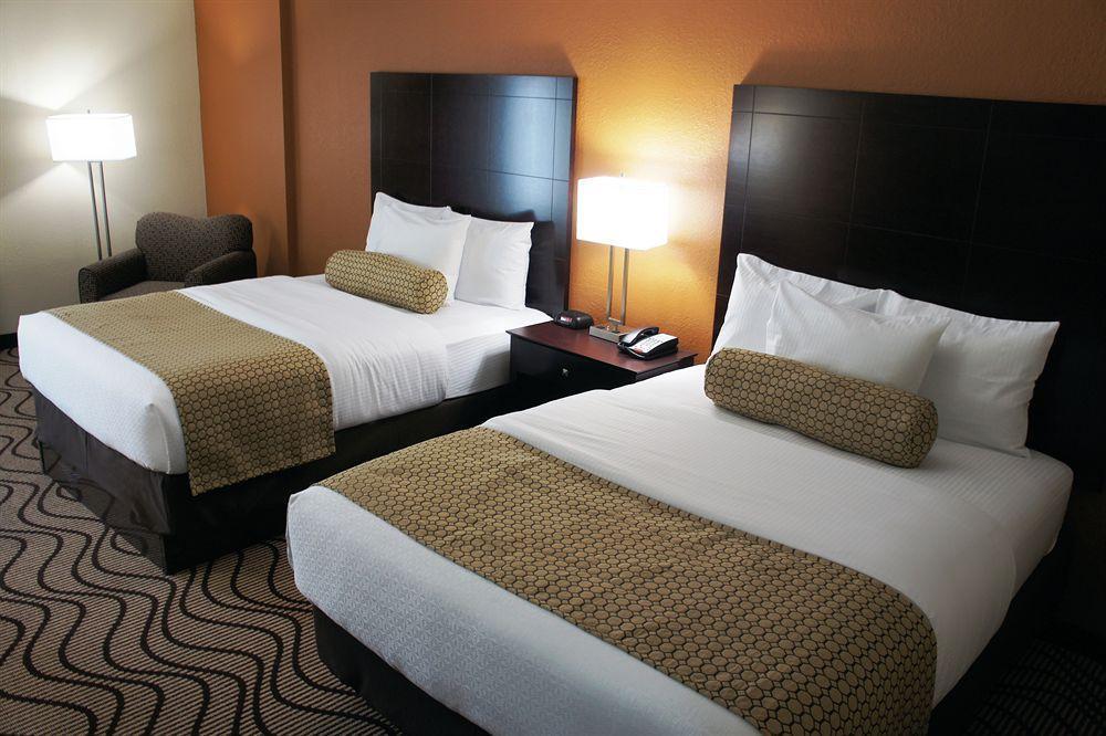 La Quinta By Wyndham Knoxville Central Papermill Экстерьер фото