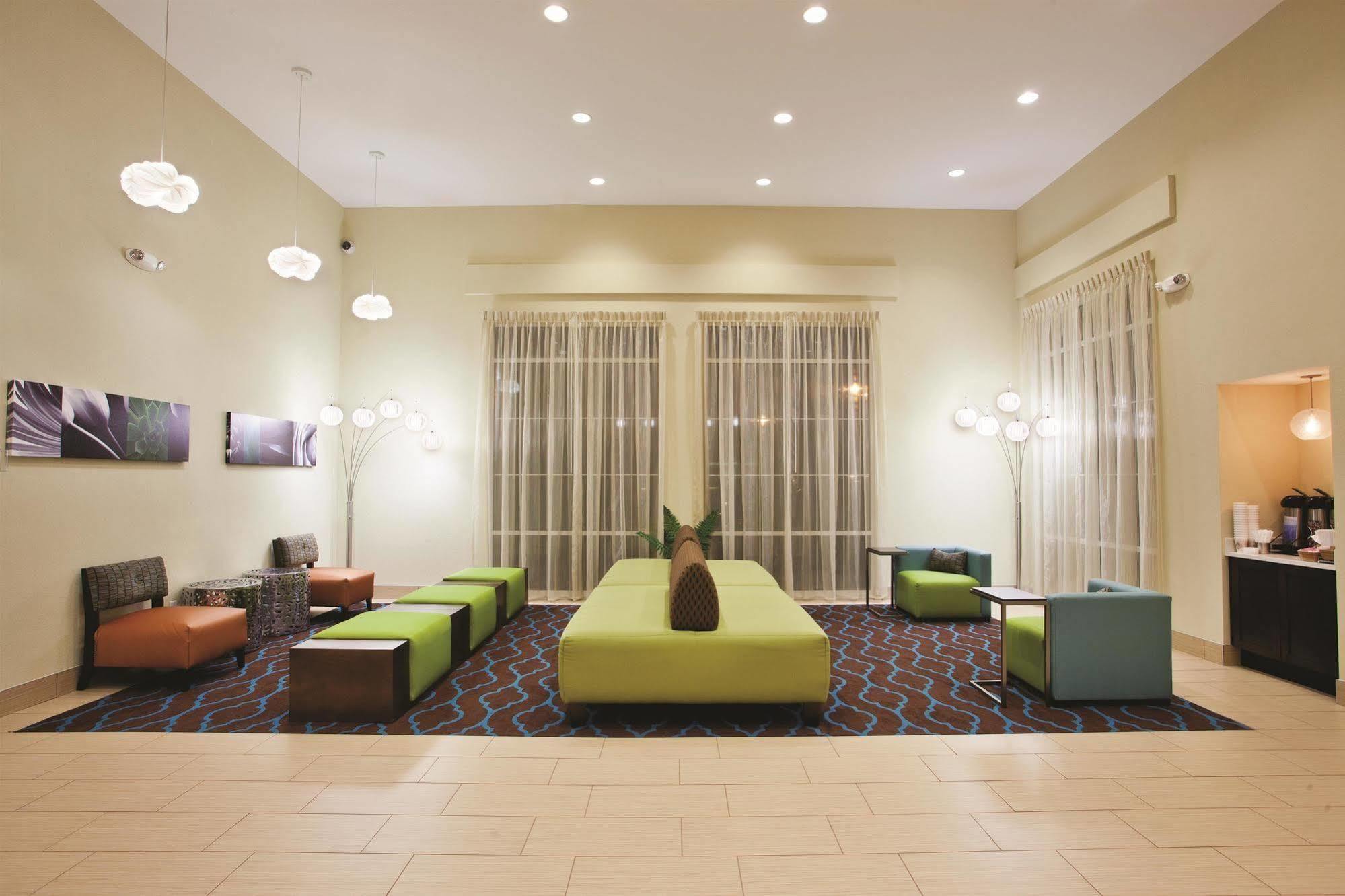 La Quinta By Wyndham Knoxville Central Papermill Экстерьер фото