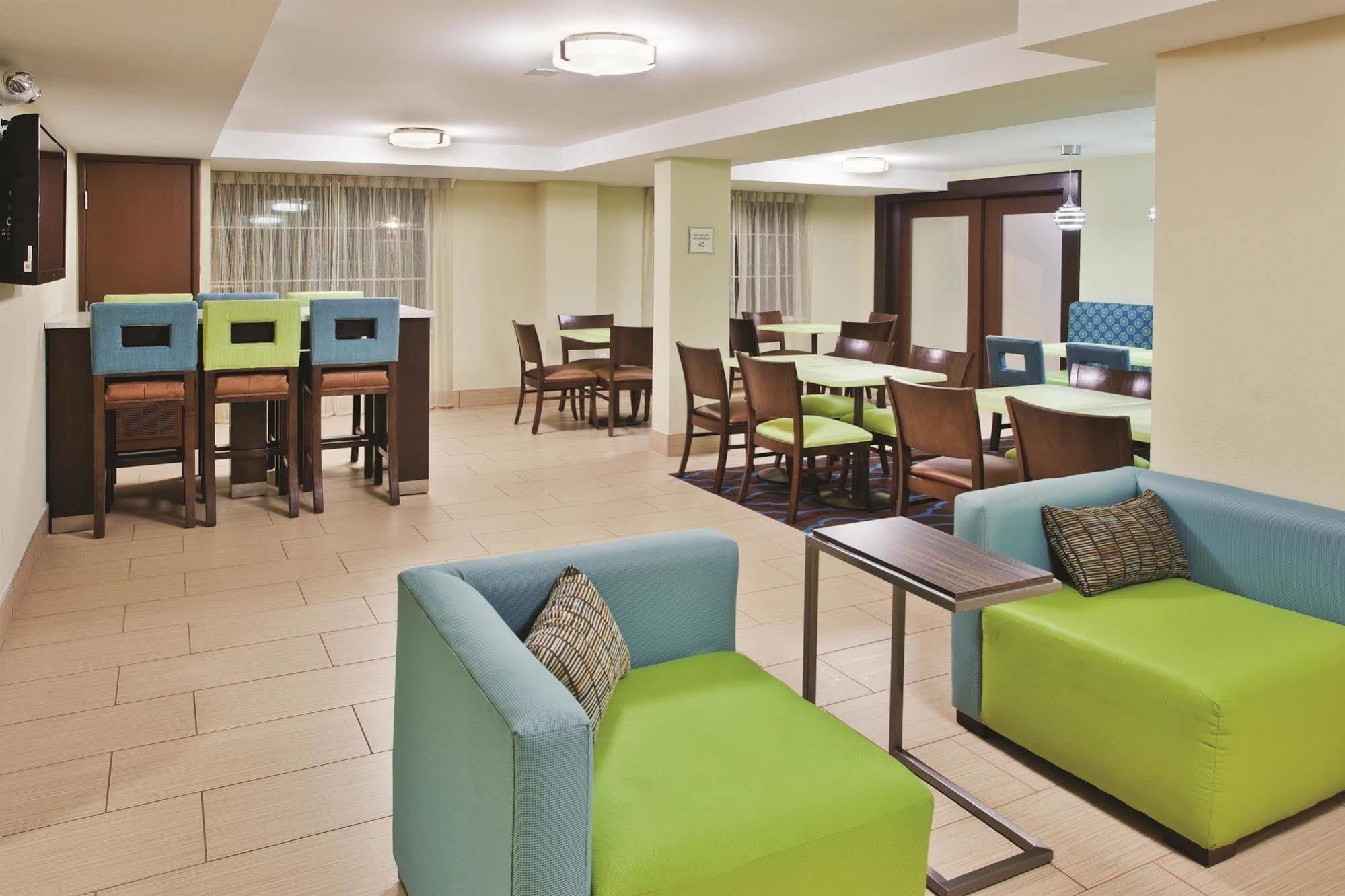 La Quinta By Wyndham Knoxville Central Papermill Экстерьер фото